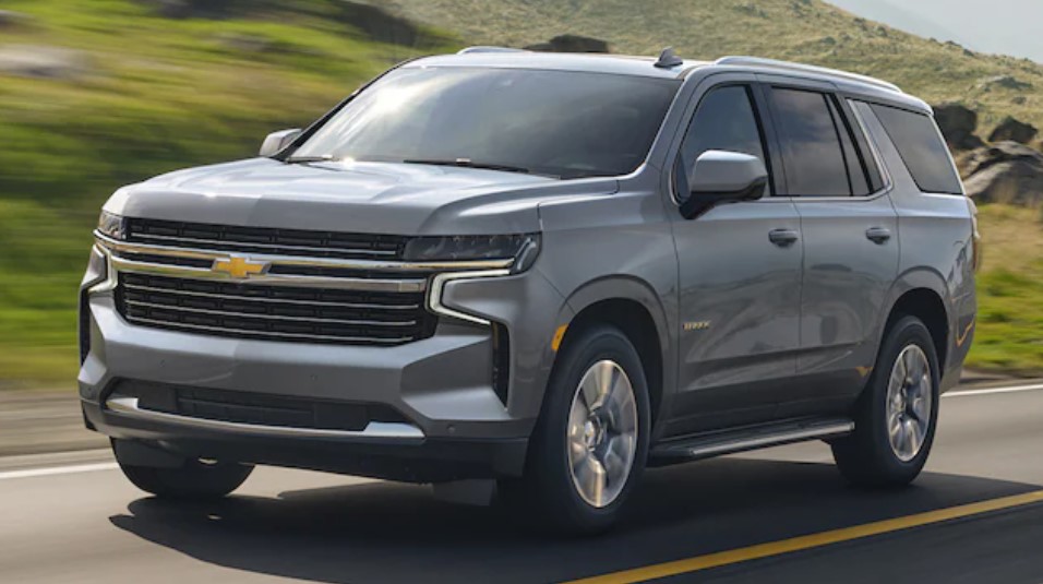 left angle view of 2021 chevrolet tahoe