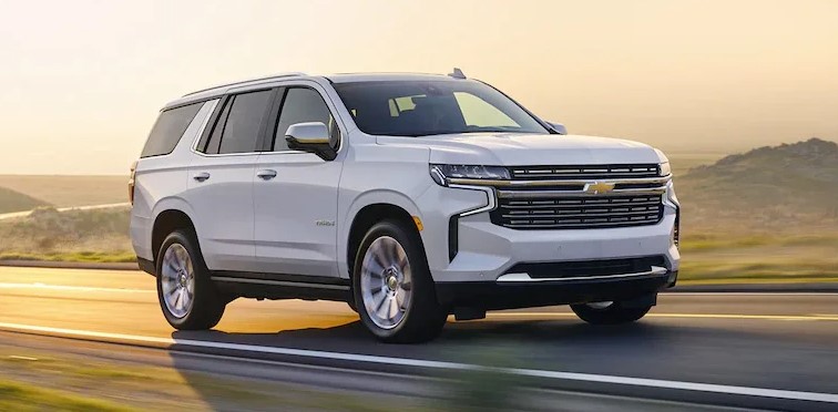 white chevy 2022 tahoe