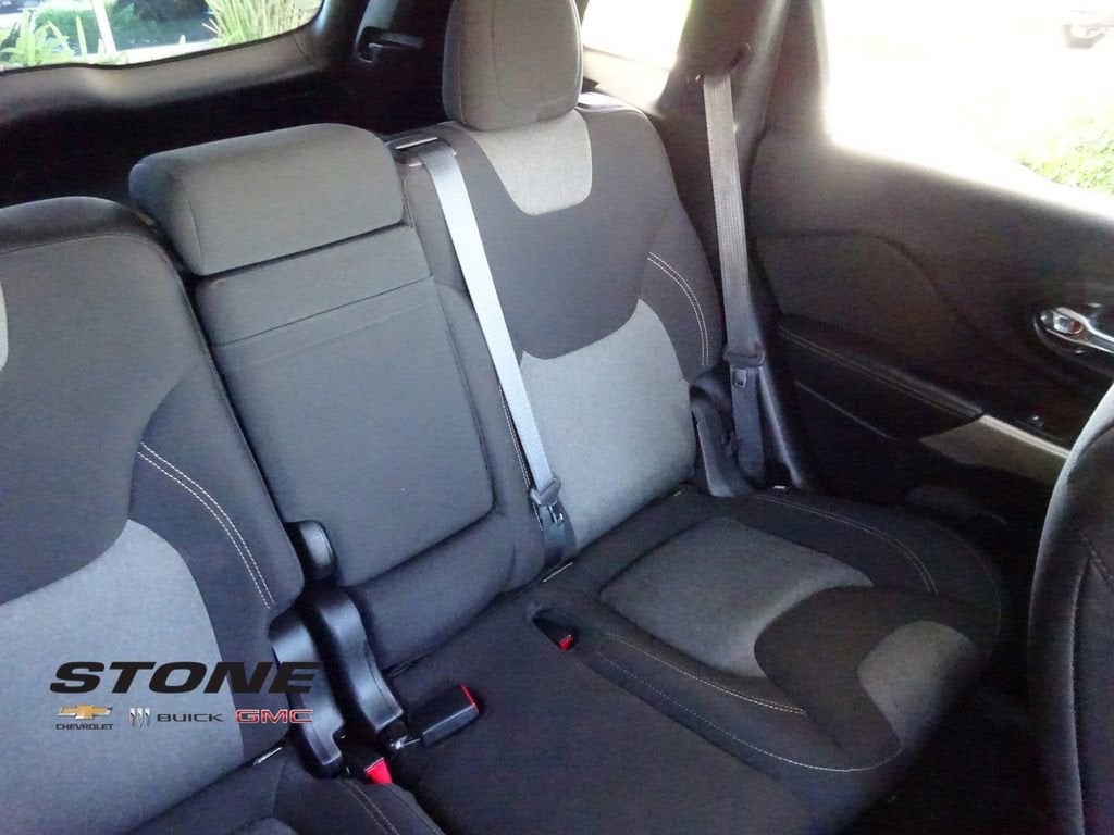 2017 Jeep Cherokee Altitude