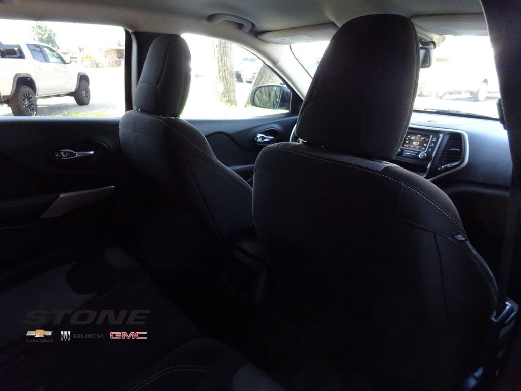 2017 Jeep Cherokee Altitude