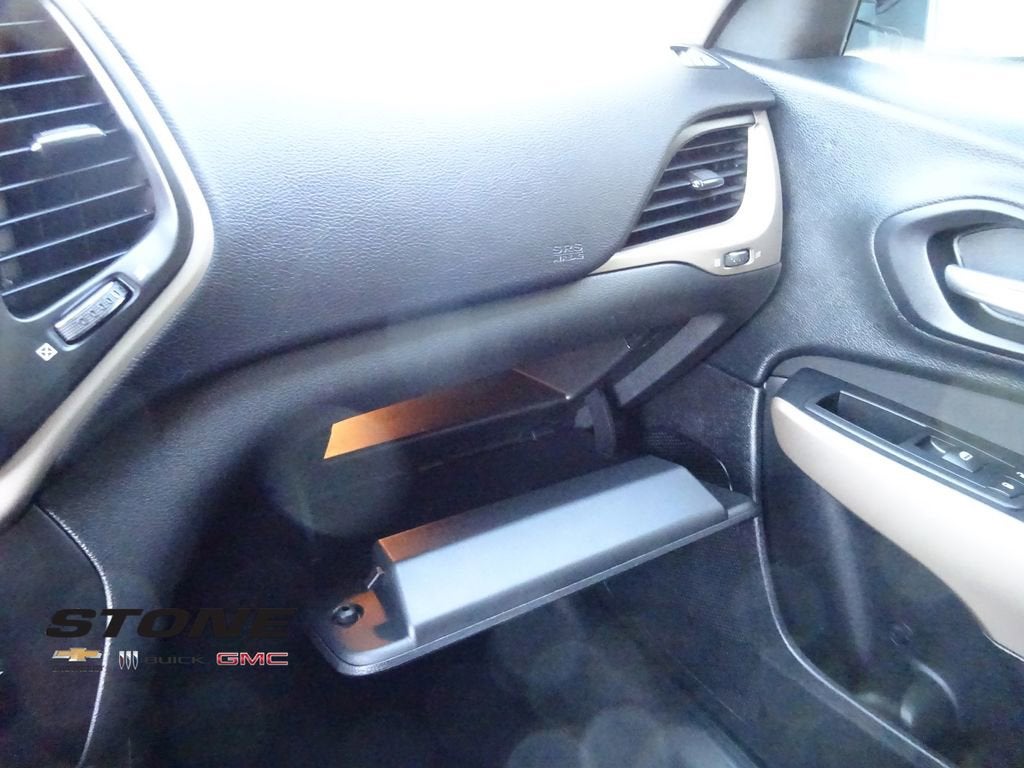 2017 Jeep Cherokee Altitude