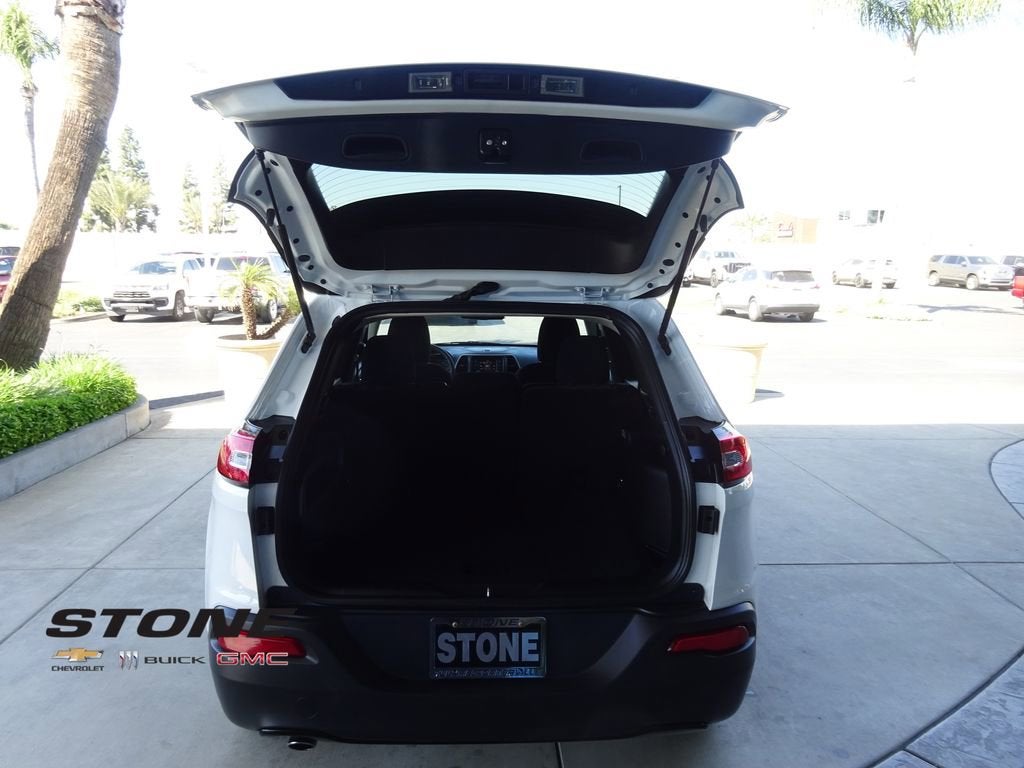 2017 Jeep Cherokee Altitude