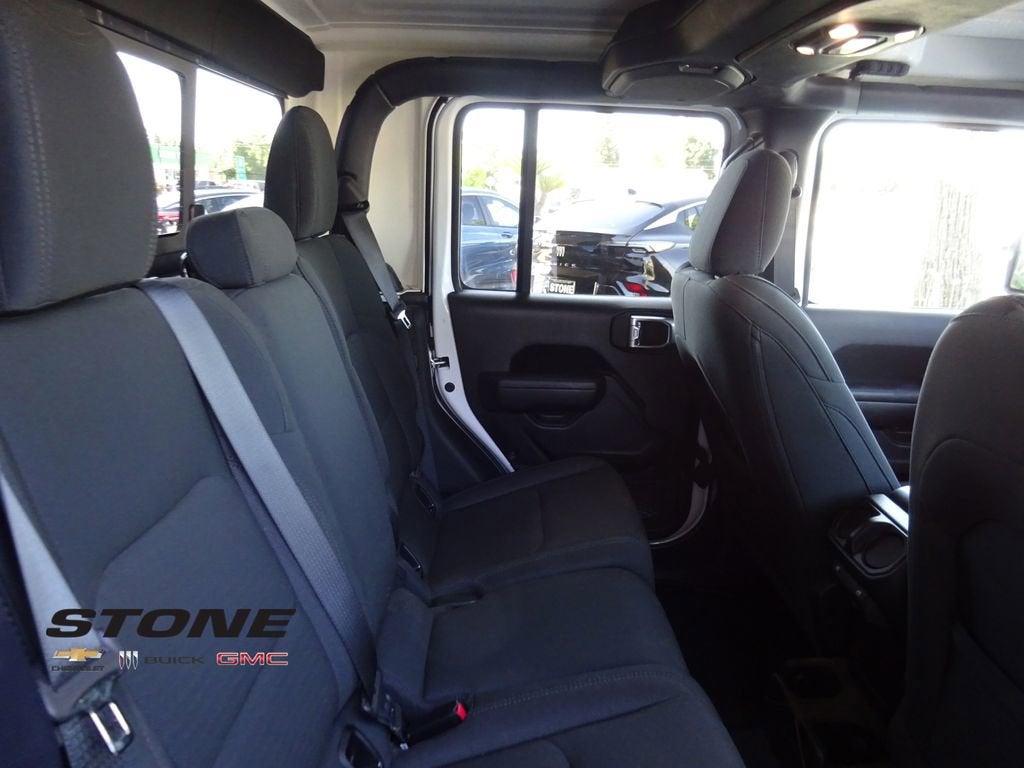 2022 Jeep Gladiator Altitude