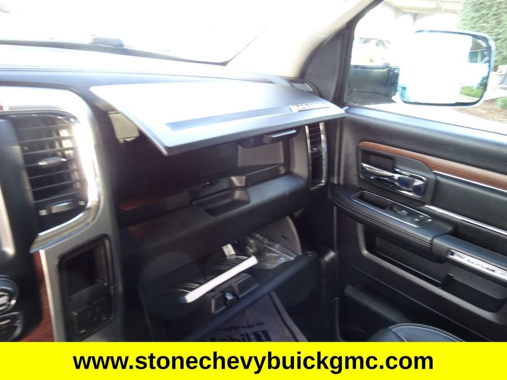 2016 RAM 1500 Laramie