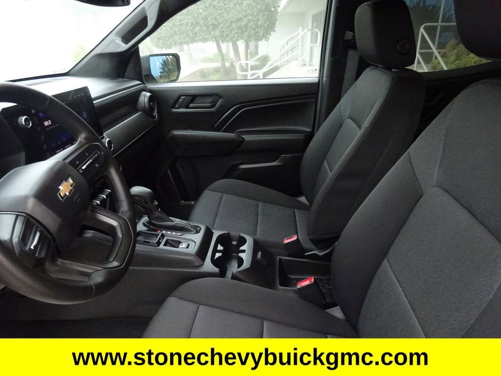 2024 Chevrolet Colorado WT