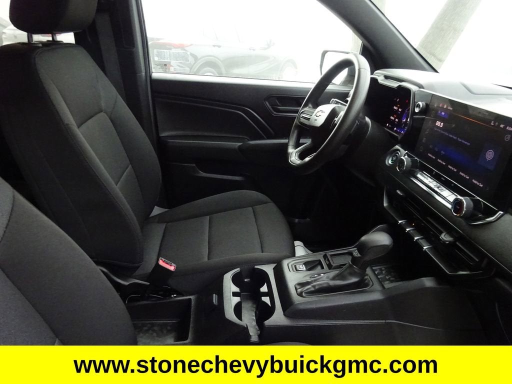 2024 Chevrolet Colorado WT