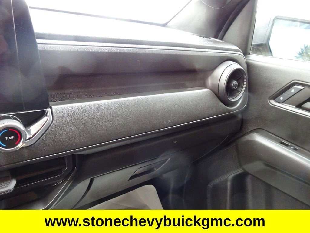 2024 Chevrolet Colorado WT