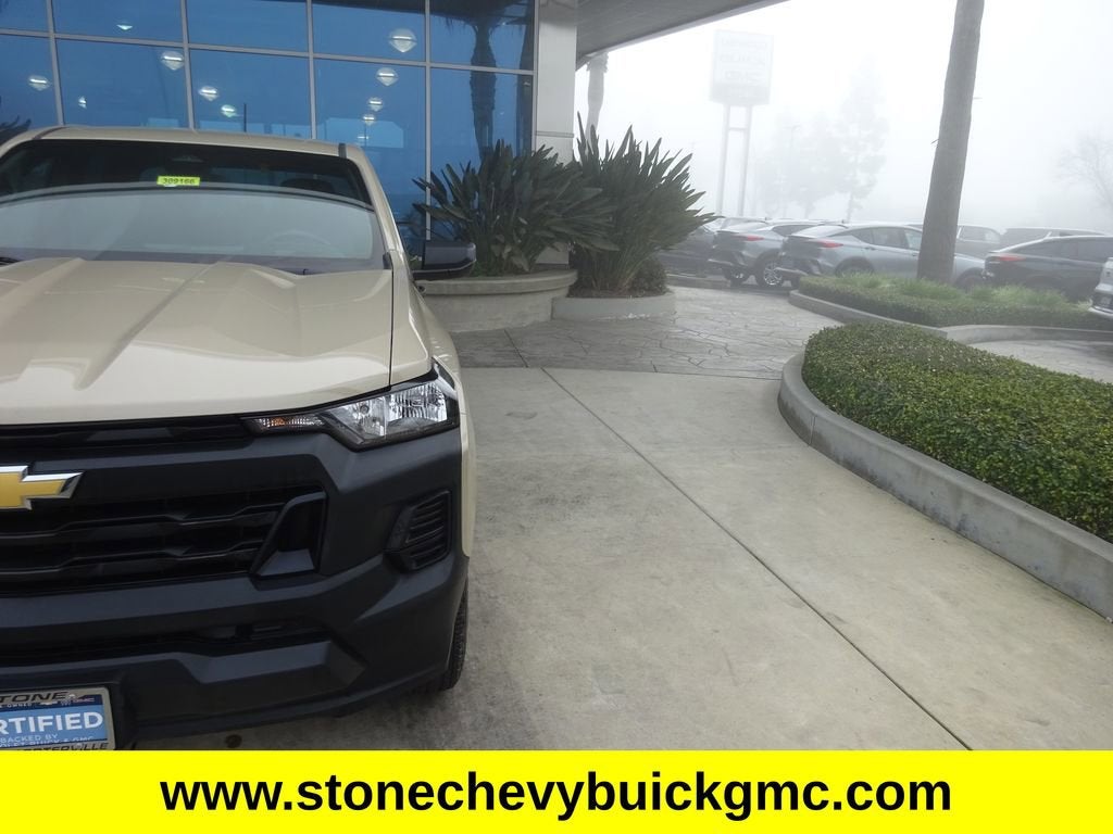 2024 Chevrolet Colorado WT