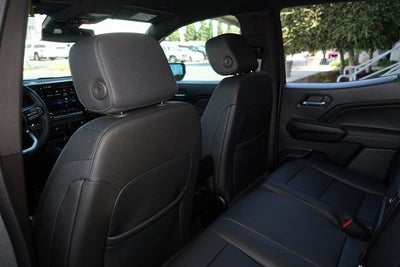 2025 Chevrolet Colorado WT/LT