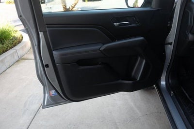 2025 Chevrolet Colorado WT/LT