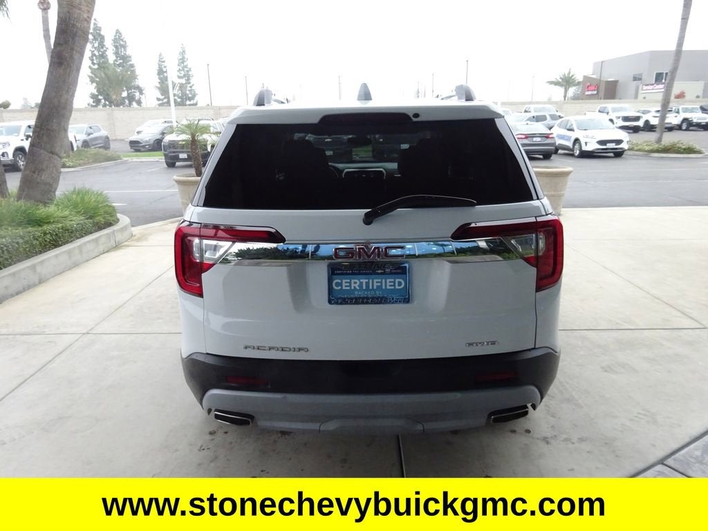 2023 GMC Acadia SLT