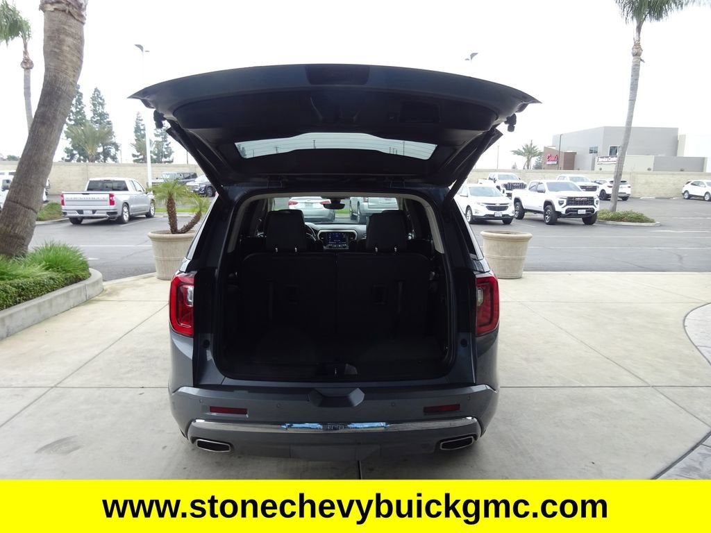 2022 GMC Acadia Denali