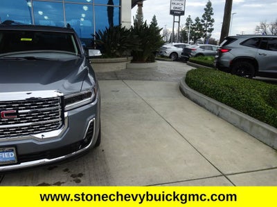 2022 GMC Acadia Denali