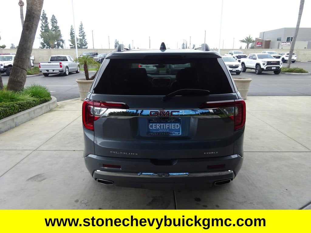 2022 GMC Acadia Denali