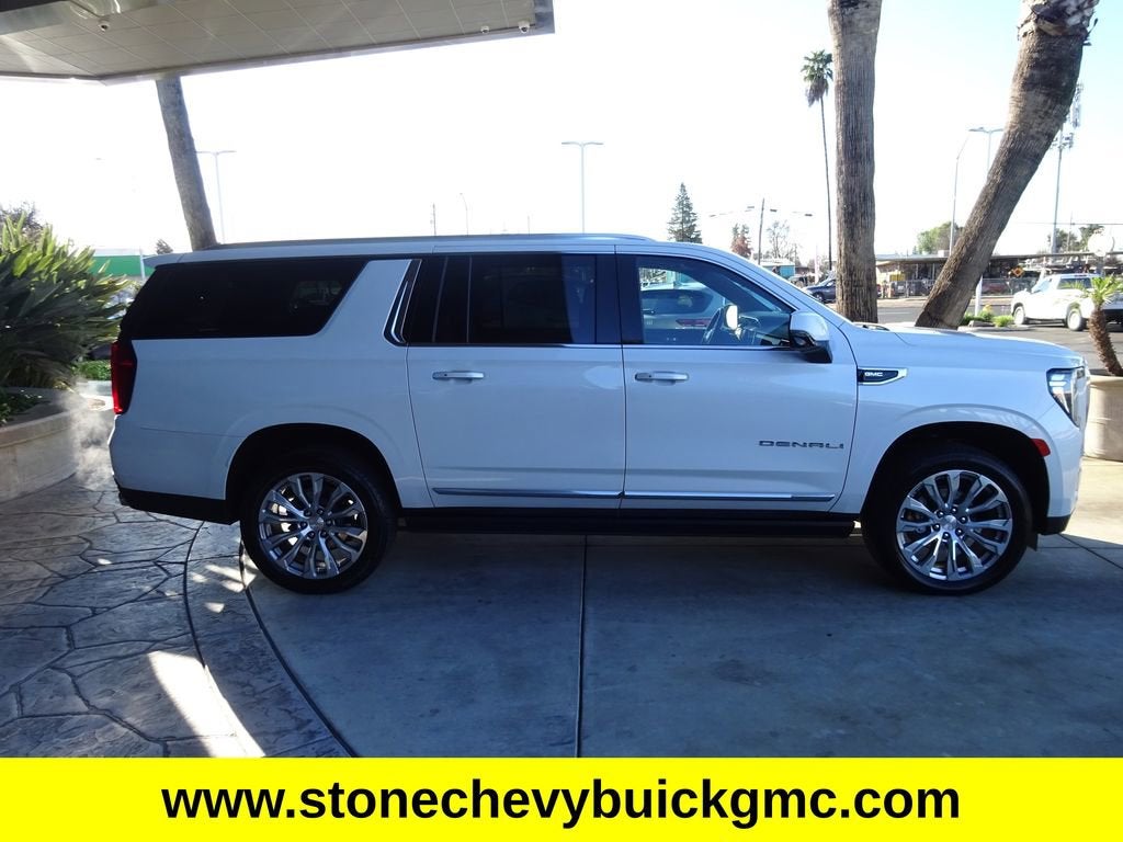 2023 GMC Yukon XL Denali