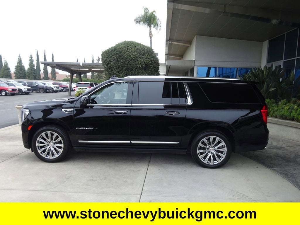 2022 GMC Yukon XL Denali