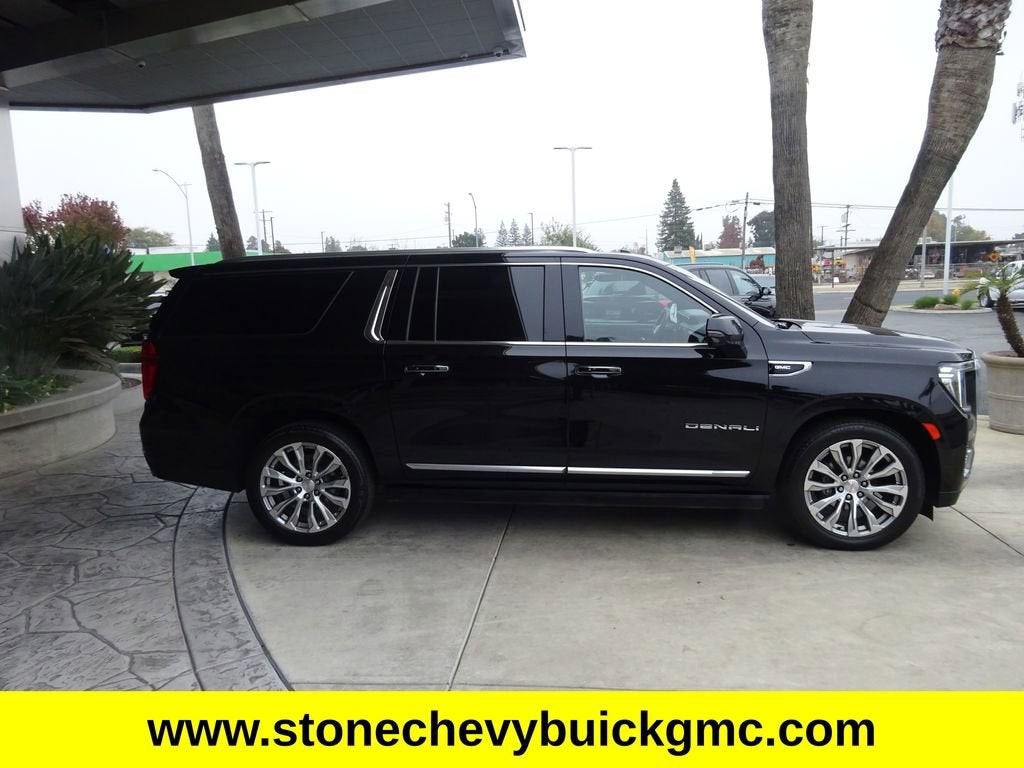 2022 GMC Yukon XL Denali