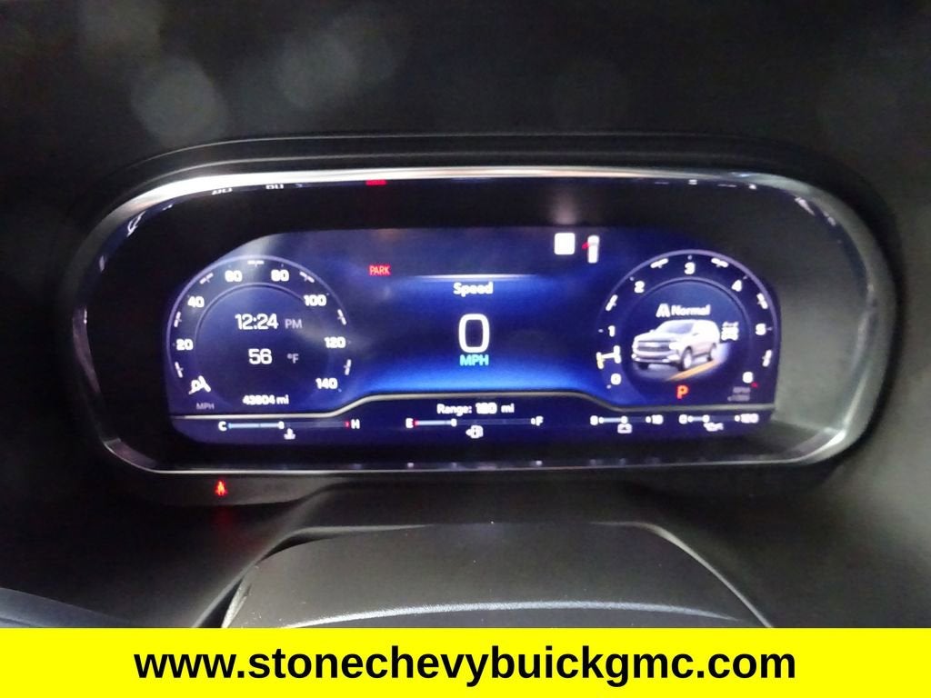 2023 Chevrolet Suburban RST