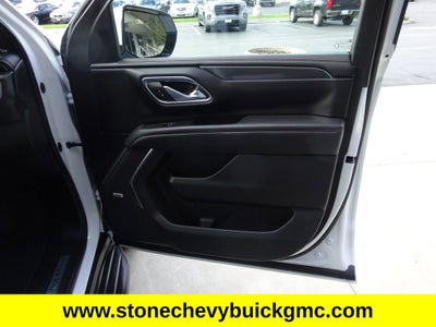 2023 Chevrolet Suburban RST