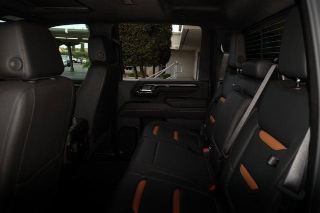 2025 GMC Sierra 3500 HD AT4