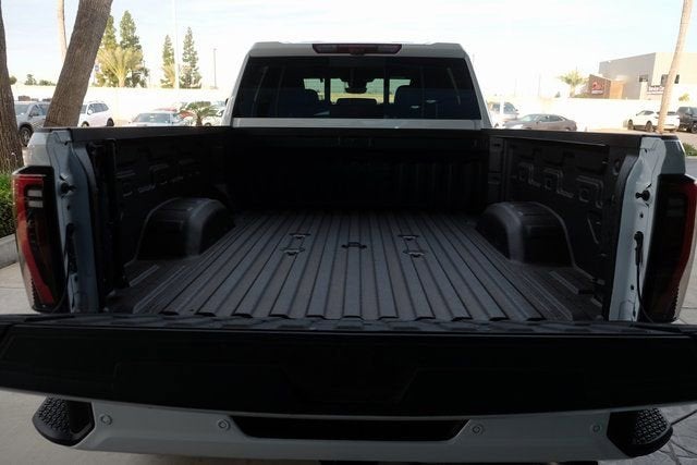 2025 GMC Sierra 3500 HD AT4