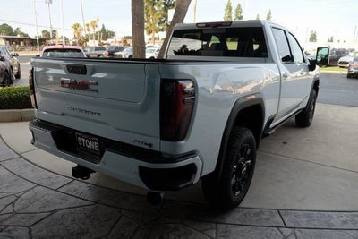2025 GMC Sierra 3500 HD AT4
