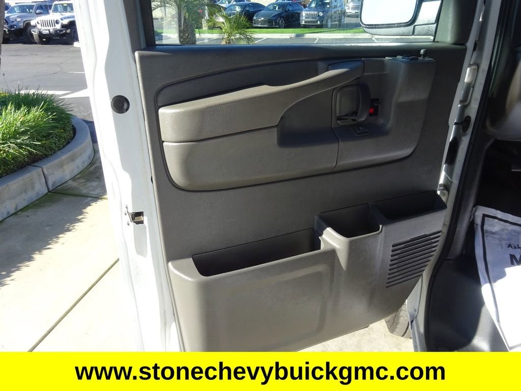 2007 GMC Savana Cargo 2500 Base