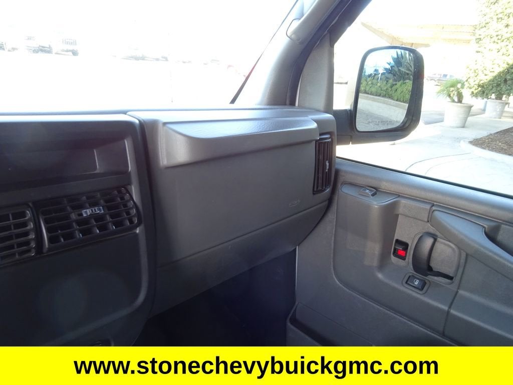 2007 GMC Savana Cargo 2500 Base
