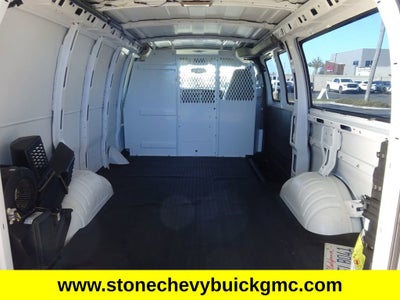 2007 GMC Savana Cargo 2500 Base
