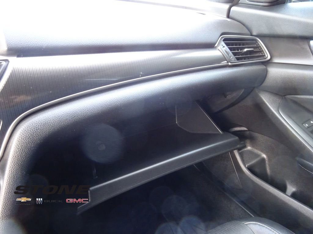 2019 Honda Accord Sedan Sport 2.0T