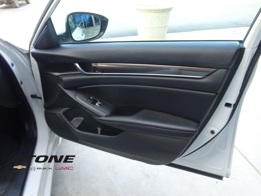 2019 Honda Accord Sedan Sport 2.0T