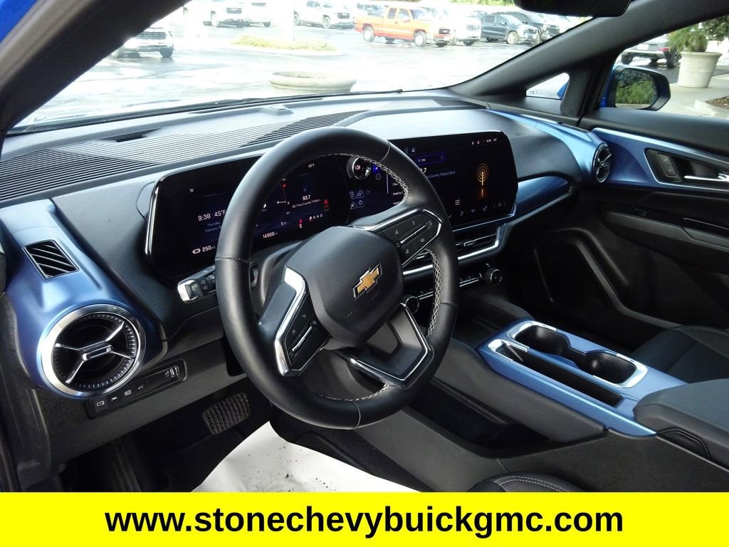 2025 Chevrolet Equinox EV LT