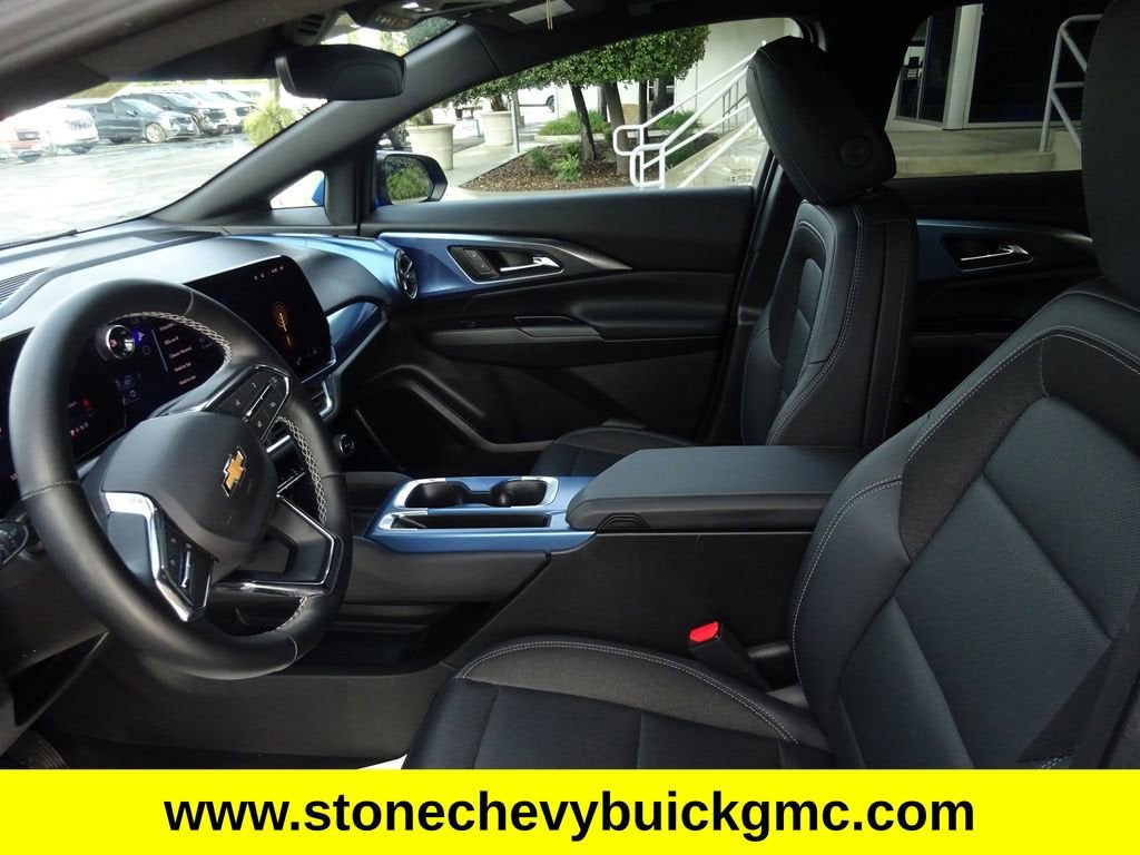 2025 Chevrolet Equinox EV LT