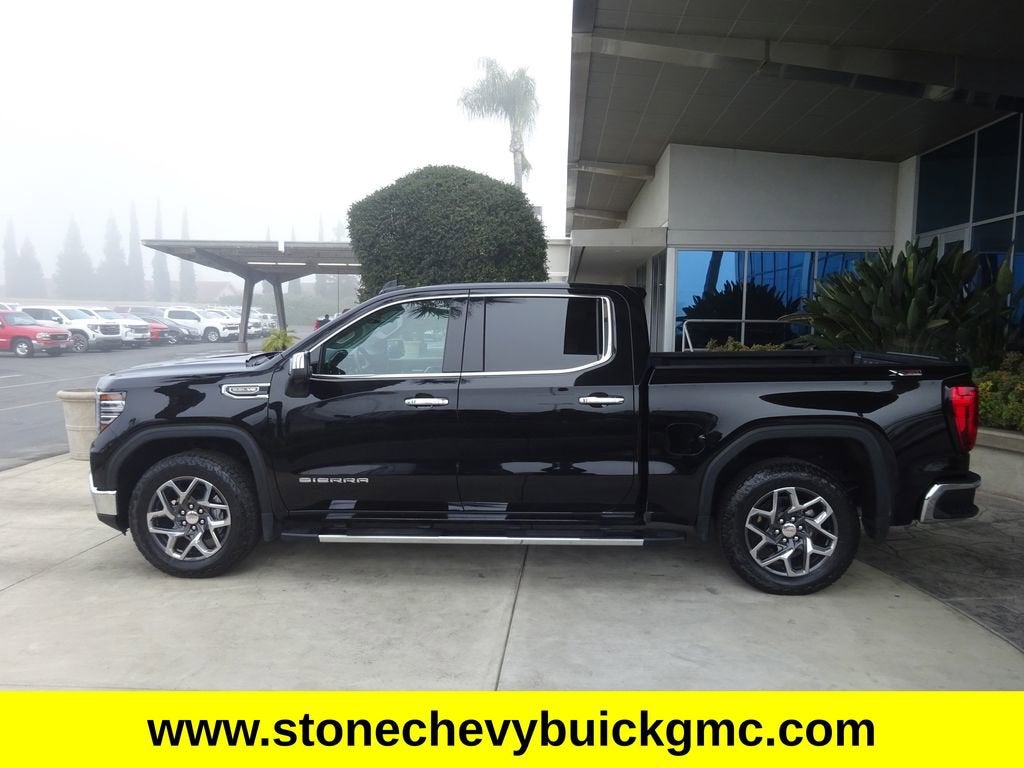 2023 GMC Sierra 1500 SLT