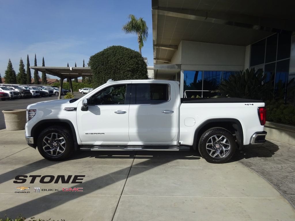 2024 GMC Sierra 1500 SLT