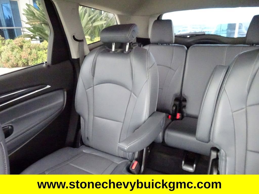 2018 Buick Enclave Essence