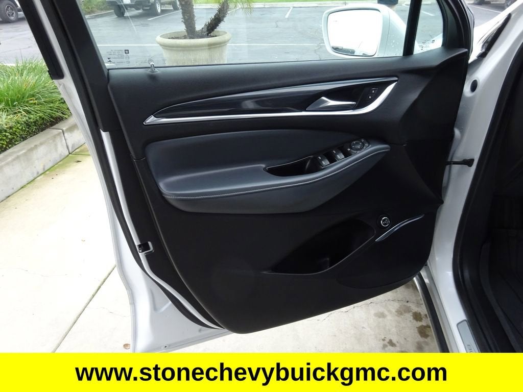 2018 Buick Enclave Essence