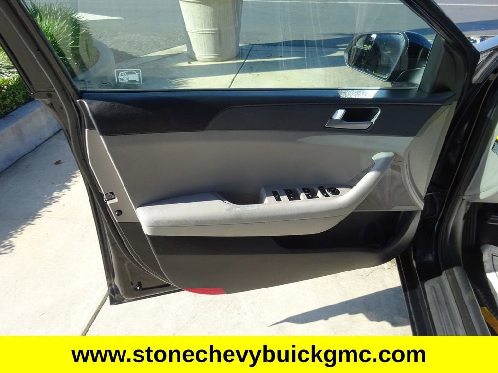 2016 Hyundai Sonata 2.4L SE