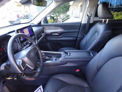2024 Toyota Grand Highlander XLE