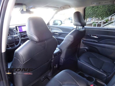 2024 Toyota Grand Highlander XLE