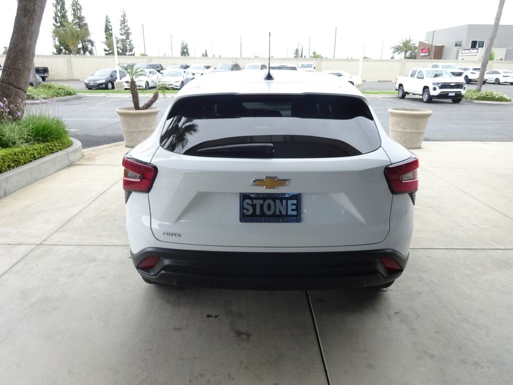 2024 Chevrolet Trax LS