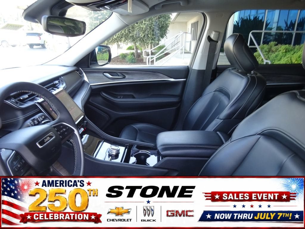 2023 Jeep Grand Cherokee L Limited 4x4