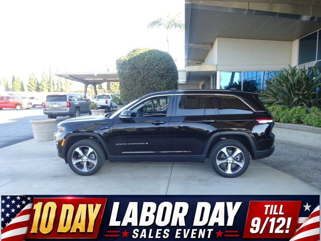2023 Jeep Grand Cherokee 4xe Base