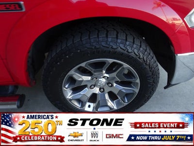 2019 RAM 1500 Classic Laramie Crew Cab 4x2 5'7" Box