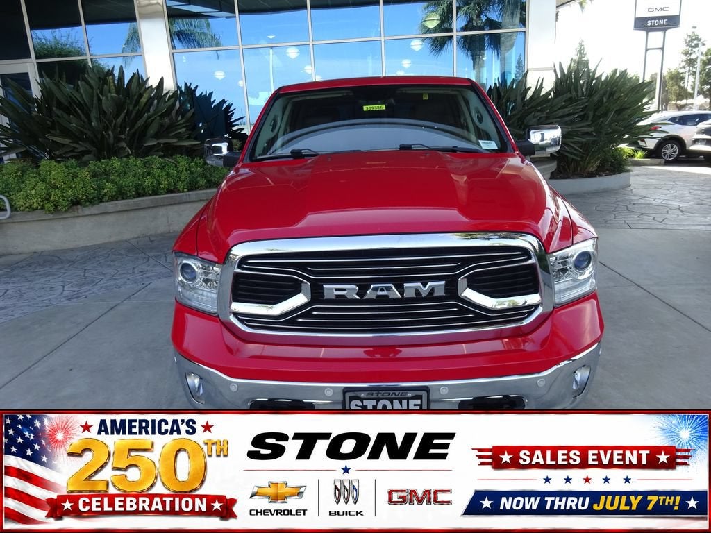 2019 RAM 1500 Classic Laramie Crew Cab 4x2 5'7" Box