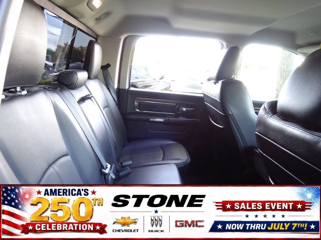 2019 RAM 1500 Classic Laramie Crew Cab 4x2 5'7" Box