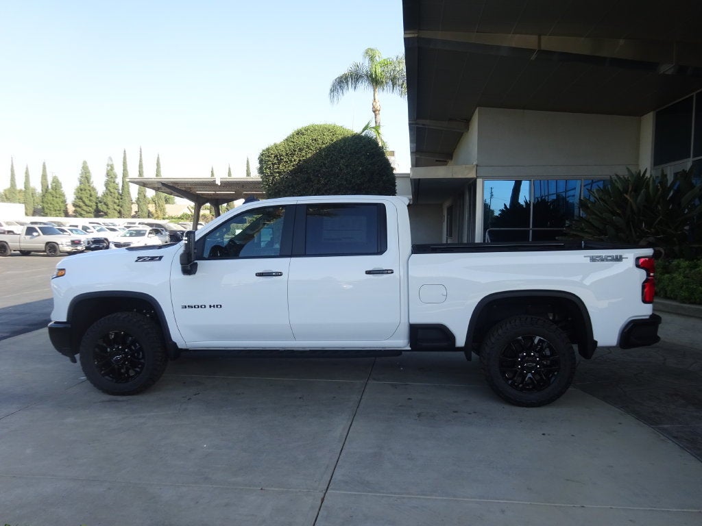 2026 Chevrolet Silverado 3500 HD LT