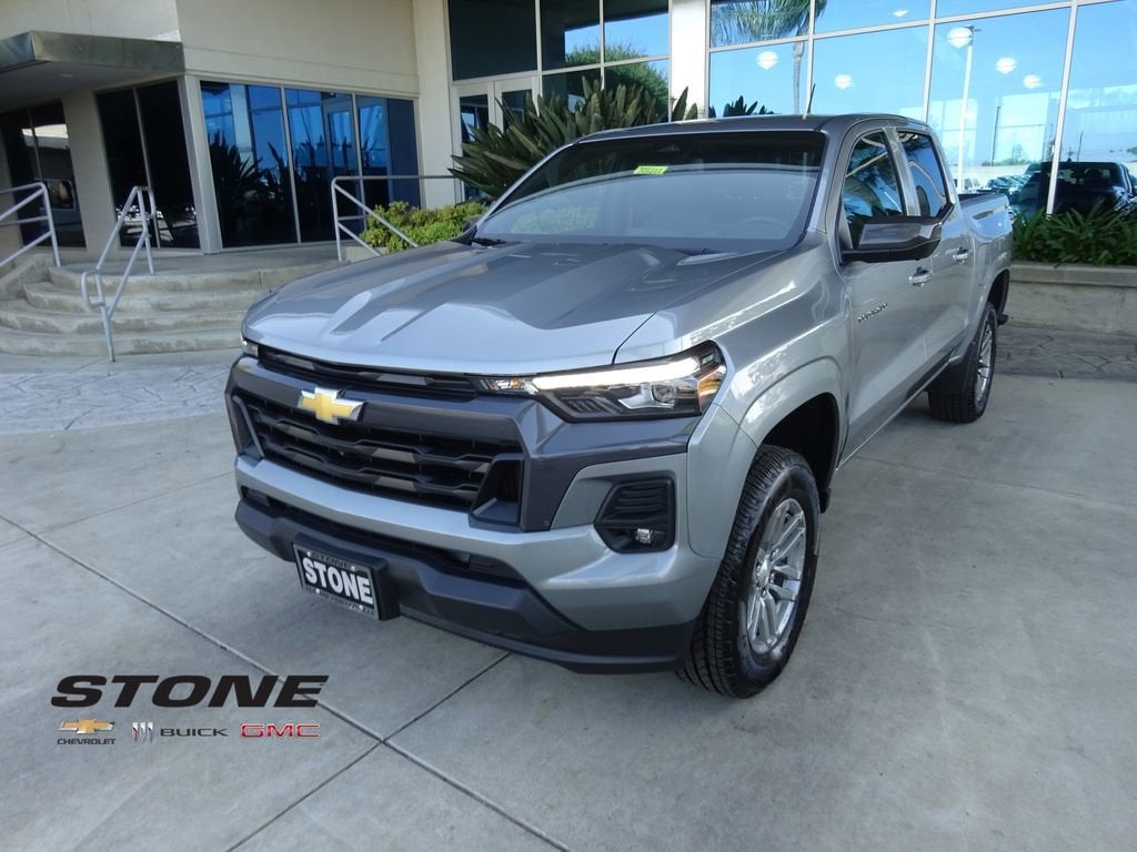 2025 Chevrolet Colorado WT/LT