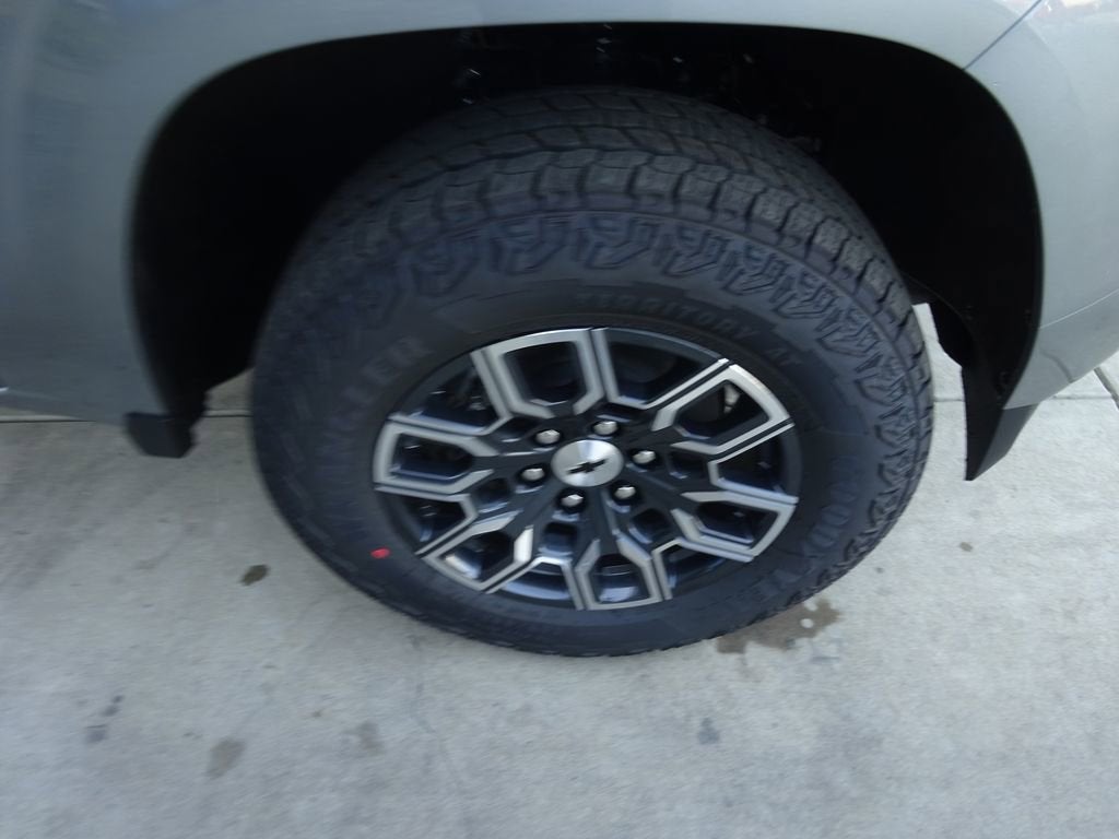 2026 Chevrolet Colorado Z71 - Photo 11