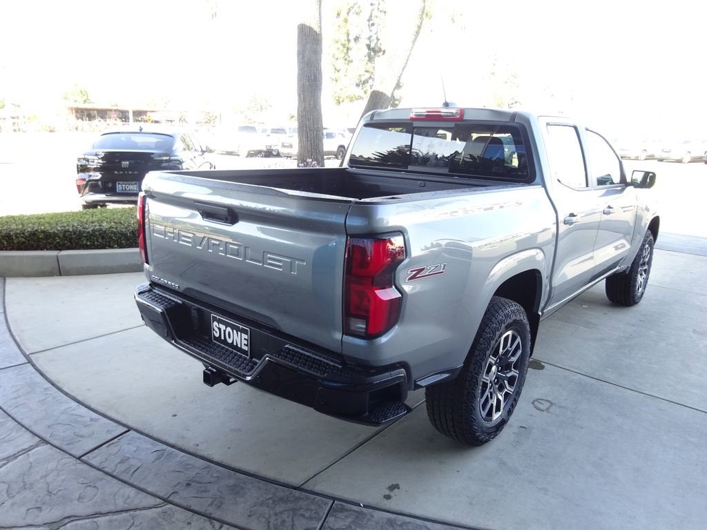 2026 Chevrolet Colorado Z71 - Photo 9